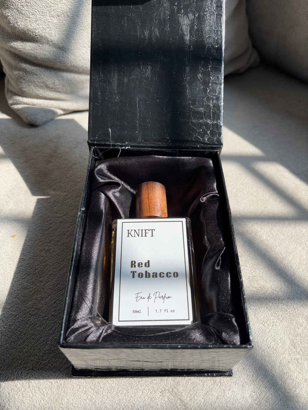 RED TOBACCO FOR MEN - 50ml  || By KNFT